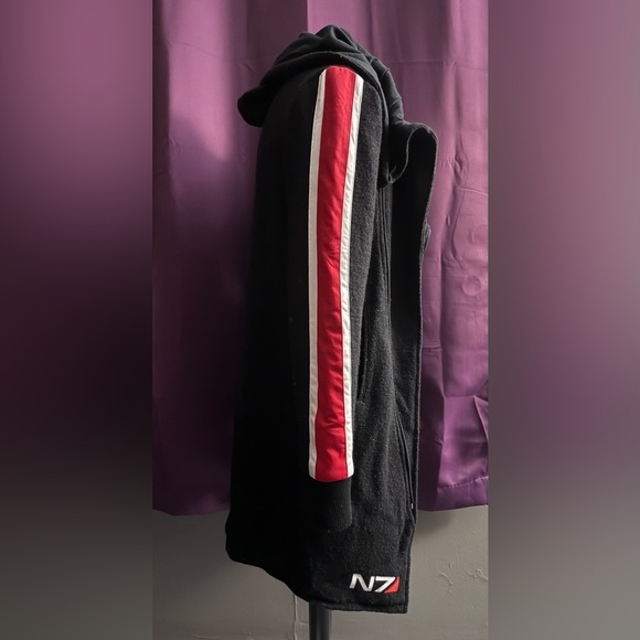 Women’s XL Mass Effect N7 Asymmetrical Hooded Wool Jacket - Picture 1 of 4